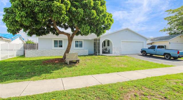 Photo of 13227 SW 262nd St, Homestead, FL 33032