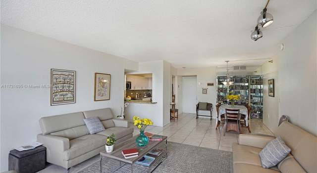 Photo of 20505 E Country Club Dr #437, Aventura, FL 33180