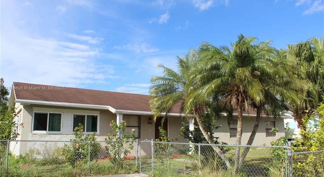 Photo of 496 SW 9th Ave, Florida City, FL 33034