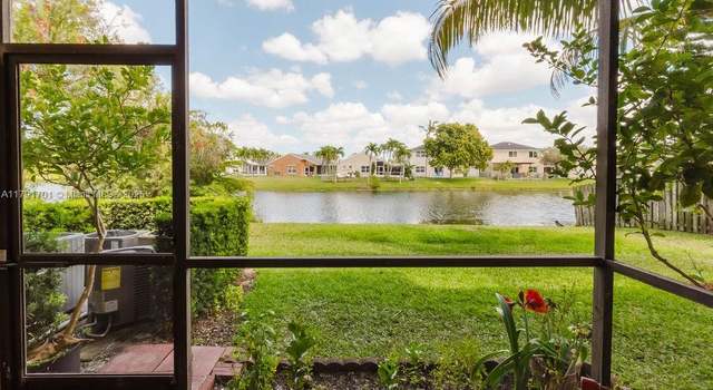 Photo of 15714 E Waterside Cir #106, Sunrise, FL 33326