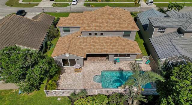 Photo of 10616 Pebble Cove Ln, Boca Raton, FL 33498