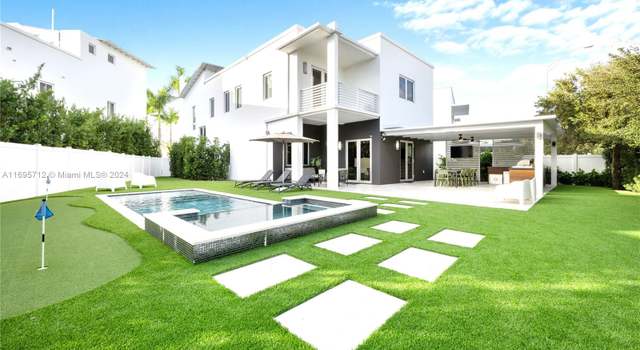 Photo of 3315 NW 82nd Ct, Doral, FL 33122