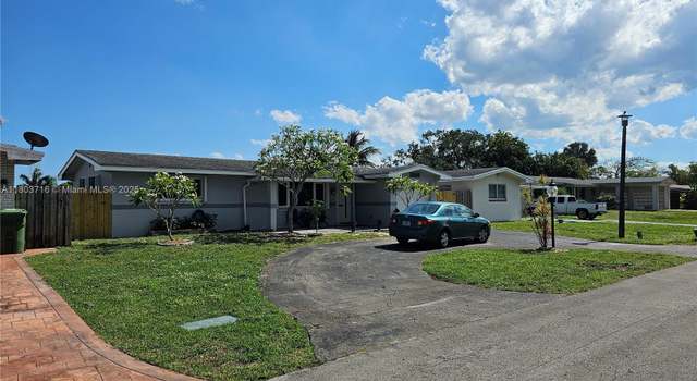 Photo of 8240 NW 15th St, Pembroke Pines, FL 33024