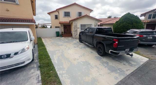 Photo of 943 SW 135th Ct, Miami, FL 33184
