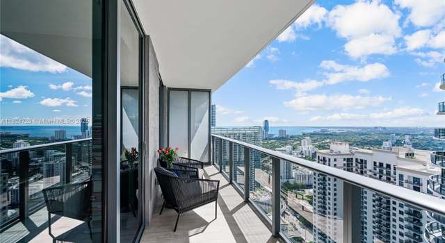 Photo of 45 SW 9th St #4007, Miami, FL 33130