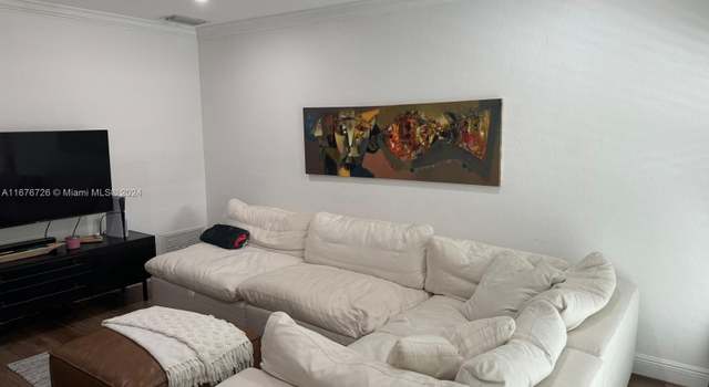 Photo of 35 Edgewater Dr #206, Coral Gables, FL 33133