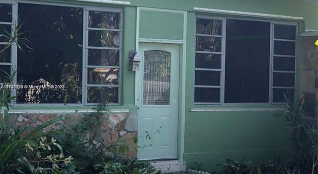 Photo of 524 NE 160th Ter, Miami, FL 33162