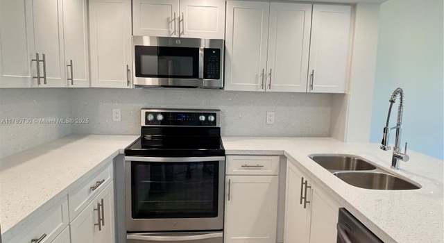 Photo of 100 SW 130th Ter Unit 303C, Pembroke Pines, FL 33027