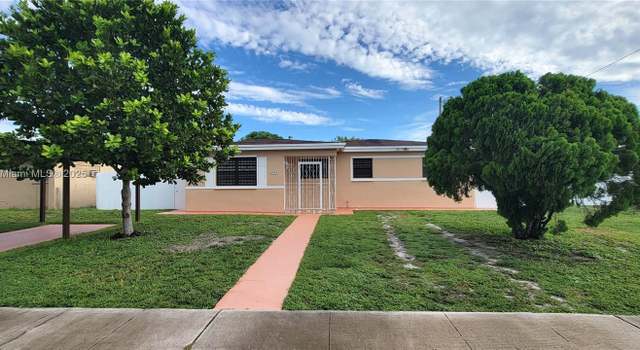 Photo of 1955 NW 185th St, Miami Gardens, FL 33056