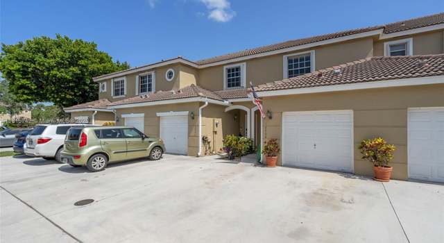 Photo of 12006 SW 2nd St, Pembroke Pines, FL 33025