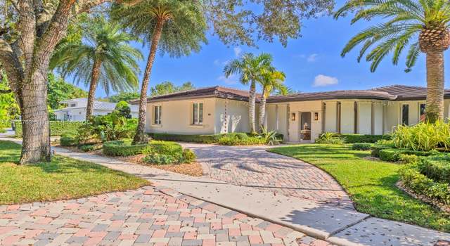 Photo of 16111 W Troon Cir, Miami Lakes, FL 33014