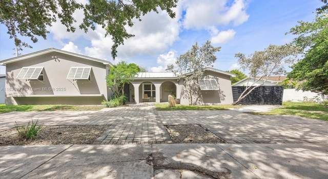 Photo of 10220 SW 108th St, Miami, FL 33176