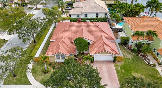Photo of 1187 NW 165th Ave, Pembroke Pines, FL 33028