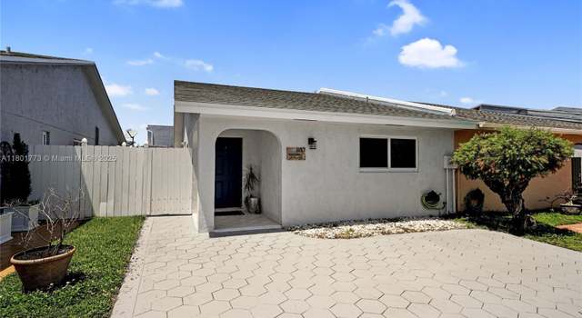 Photo of 857 W 37th St, Hialeah, FL 33012