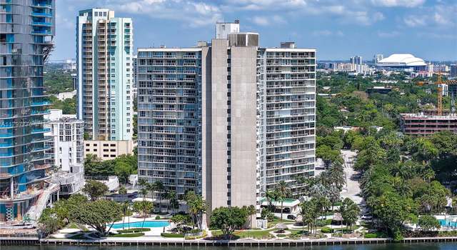 Photo of 2451 Brickell Ave Unit 4L, Miami, FL 33129
