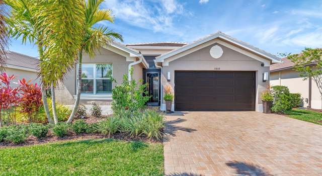Photo of 11808 SW Silverlake Falls Dr, Port Saint Lucie, FL 34987