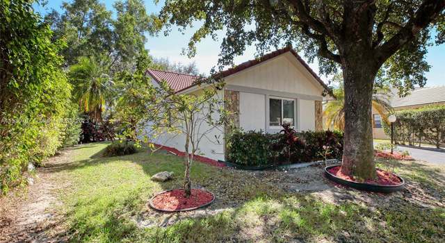 Photo of 9510 Shadow Wood Ct, Coral Springs, FL 33071
