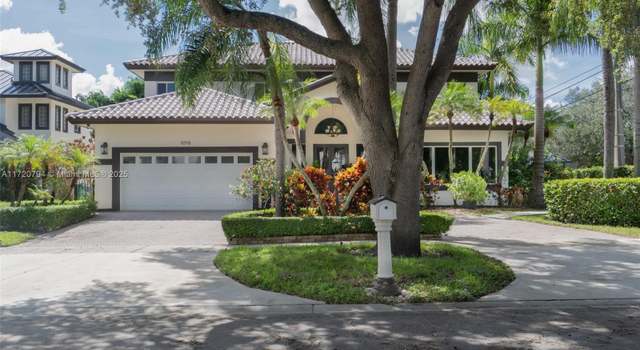 Photo of 8198 NW 162nd St, Miami Lakes, FL 33016