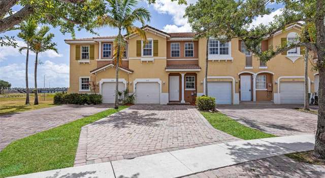 Photo of 433 NE 21st Ter, Homestead, FL 33033