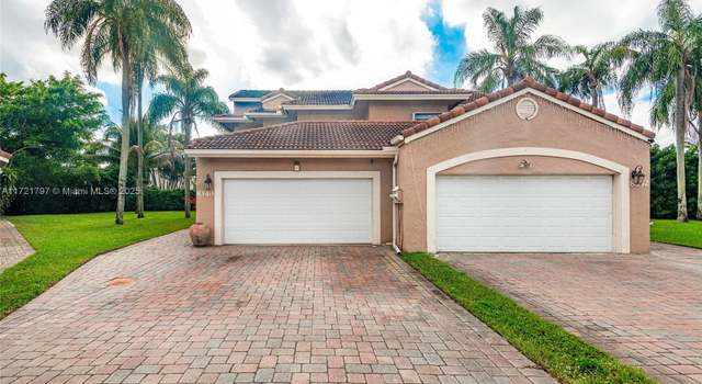 Photo of 8340 NW 191st Ln Unit 6L, Hialeah, FL 33015