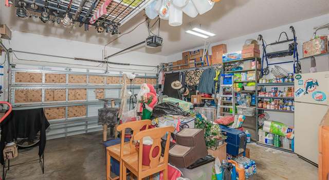 Photo of 8340 NW 191st Ln Unit 6L, Hialeah, FL 33015