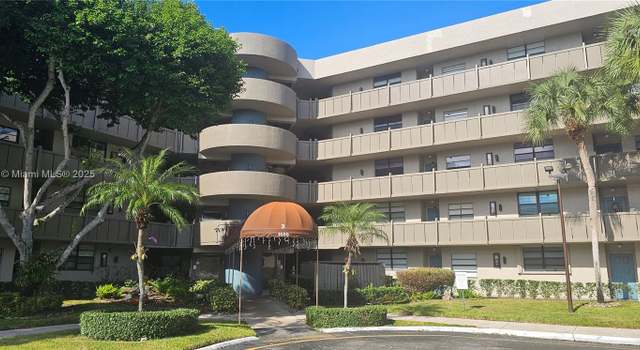 Photo of 1100 Colony Point Cir #505, Pembroke Pines, FL 33026