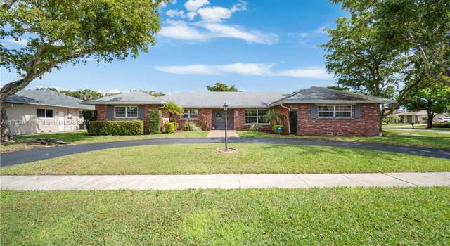 Photo of 1980 SW 68th Ave, Plantation, FL 33317