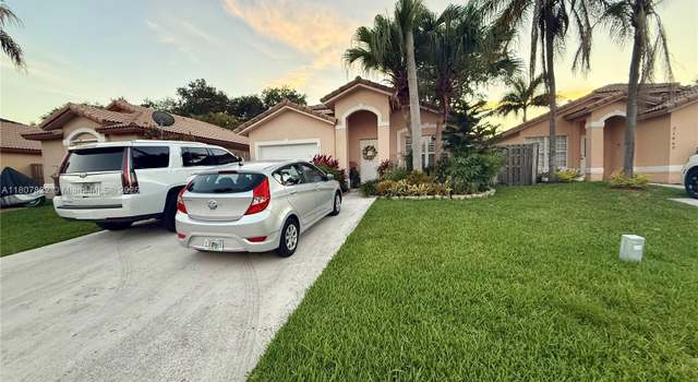 Photo of 21468 SW 88th Ave, Cutler Bay, FL 33189