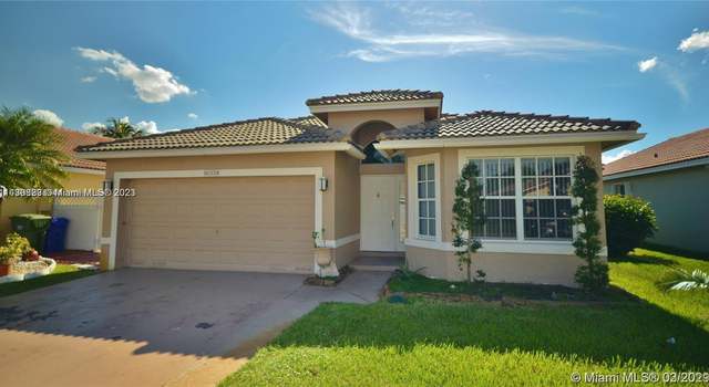 Photo of 16524 NW 24th St, Pembroke Pines, FL 33028