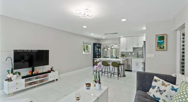 Photo of 1031 SW 31st St, Fort Lauderdale, FL 33315
