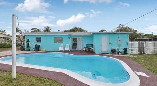 Photo of 6921 SW 9th St, Pembroke Pines, FL 33023