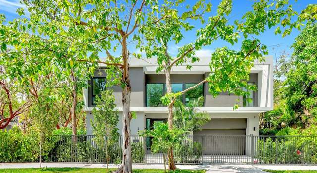 Photo of 2942 Center St, Miami, FL 33133