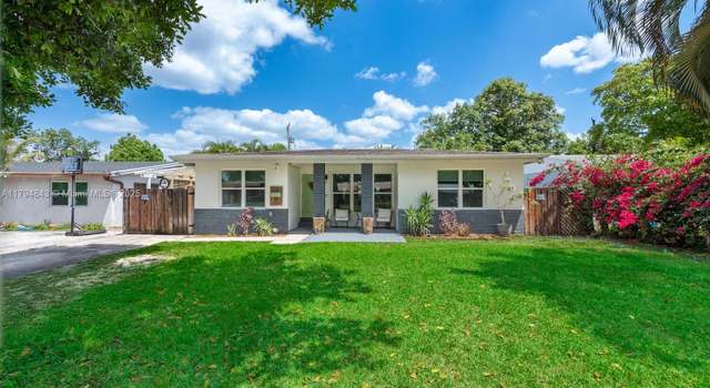 Photo of 6809 SW 12th St, Pembroke Pines, FL 33023