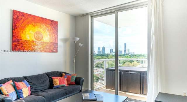 Photo of 900 SW 8th St #710, Miami, FL 33130