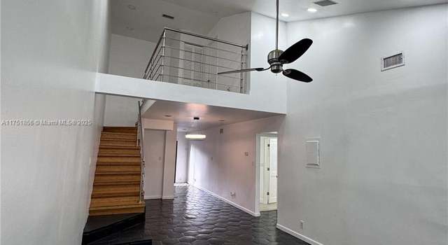 Photo of 514 NE 211th Ter #514, Miami, FL 33179