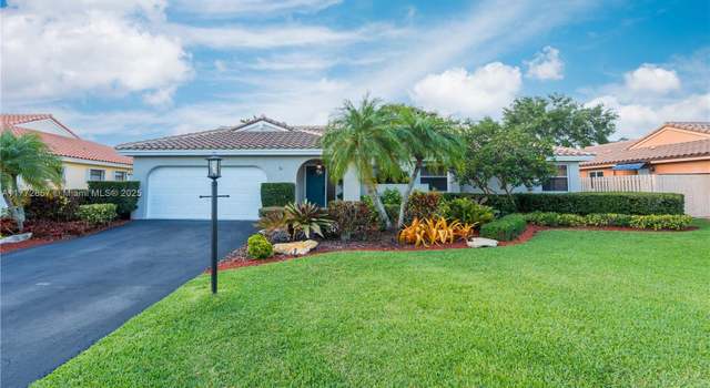Photo of 15001 Windbluff St, Davie, FL 33331