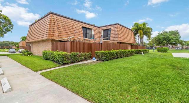 Photo of 3003 30th Ln, Green Acres, FL 33463