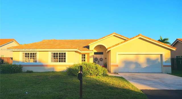 Photo of 4251 SW 154th Pl, Miami, FL 33185