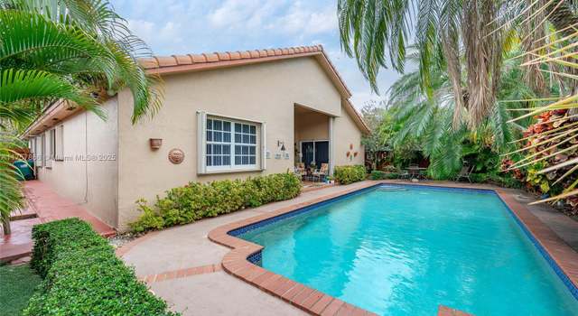 Photo of 9418 SW 166th Ct, Miami, FL 33196
