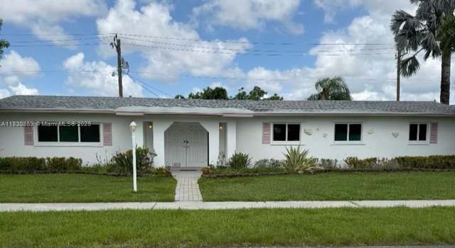 Photo of 1650 SW 71st Pl, Miami, FL 33155