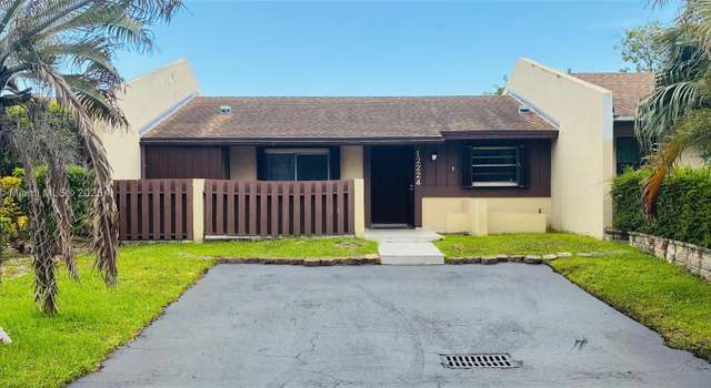 Photo of 12224 SW 118th Ln, Miami, FL 33186