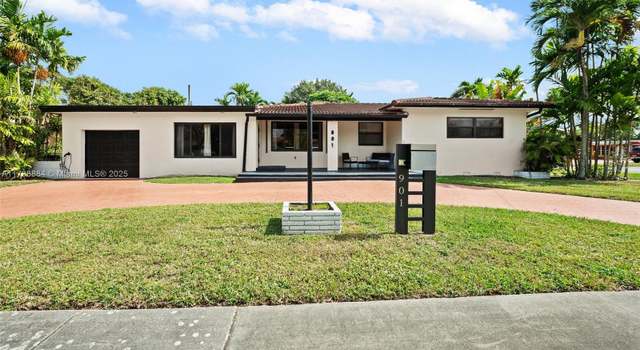 Photo of 901 Apache St, Miami Springs, FL 33166