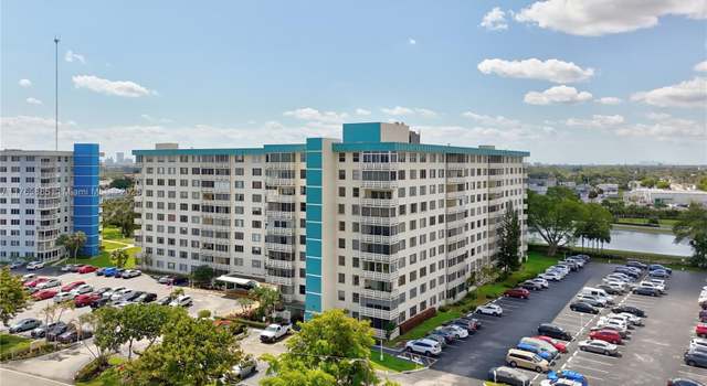 Photo of 4330 Hillcrest Dr #807, Hollywood, FL 33021