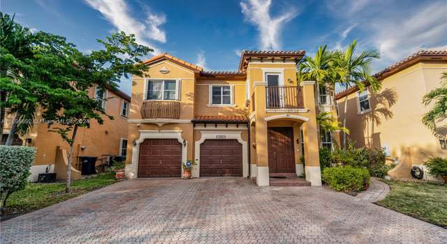 Photo of 15521 SW 30th St, Miami, FL 33185