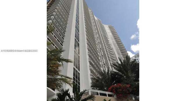 Photo of 901 Brickell Key Blvd #3606, Miami, FL 33131