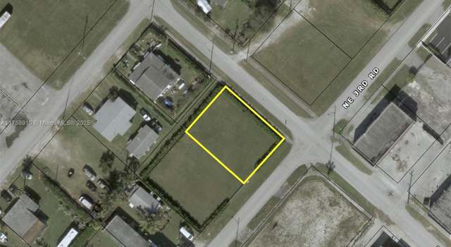 Photo of 54 NE 3rd Rd, Homestead, FL 33030