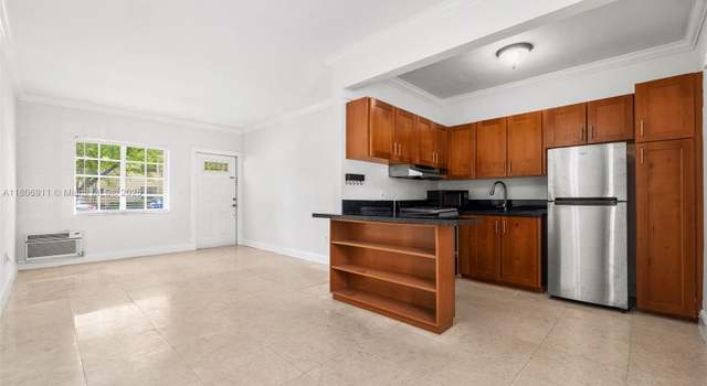 Photo of 1300 Salzedo St #1, Coral Gables, FL 33134