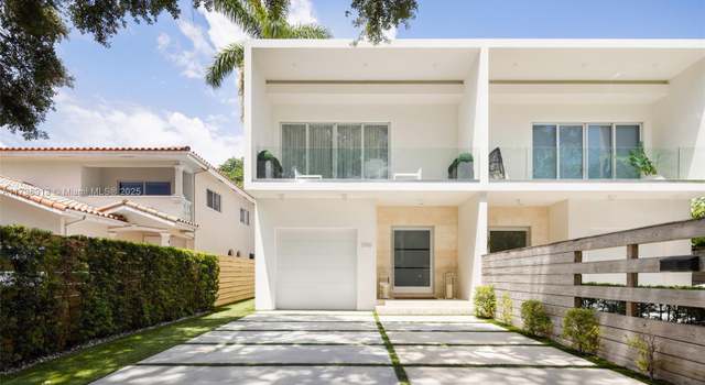 Photo of 2916 Catalina St #2916, Coconut Grove, FL 33133