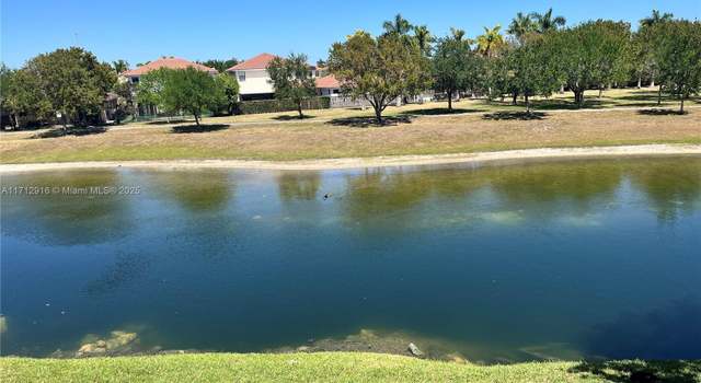Photo of 10003 NW 9th St Cir Unit 6-17, Miami, FL 33172
