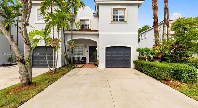 Photo of 922 SW 148th Pl, Miami, FL 33194